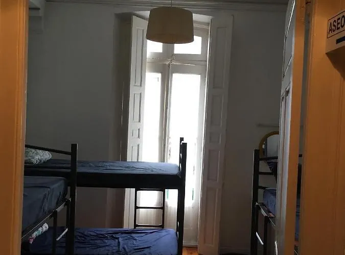 Hostal De Peregrinos La Bilbaina Santoña