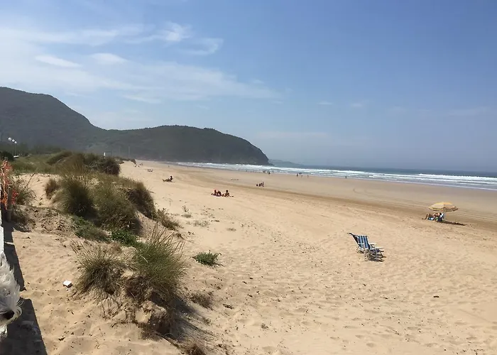 De Peregrinos La Bilbaina Hostal Santoña