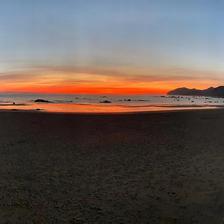 De Peregrinos La Bilbaina Hostel Santoña