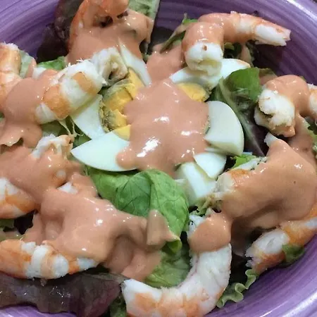 De Peregrinos La Bilbaina Hostel Santoña