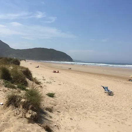 De Peregrinos La Bilbaina Hostel Santoña