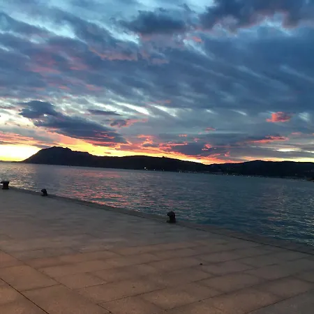 De Peregrinos La Bilbaina Hostel Santoña