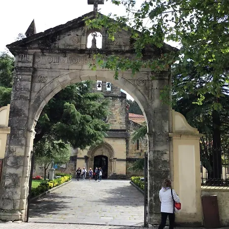 Hostel De Peregrinos La Bilbaina *