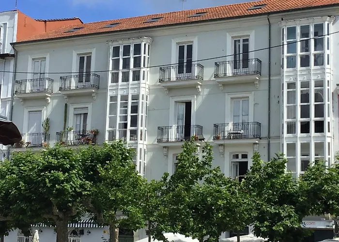 Hostel De Peregrinos La Bilbaina Santona