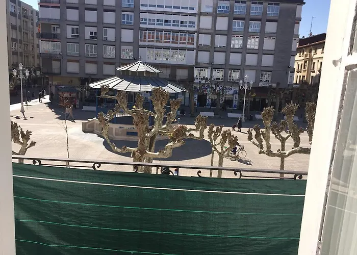 De Peregrinos La Bilbaina Hostel *